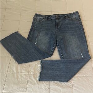 Liverpool Los Angeles Size 12/31 Blue Mesa Denim Ankle Jeans Distressed
